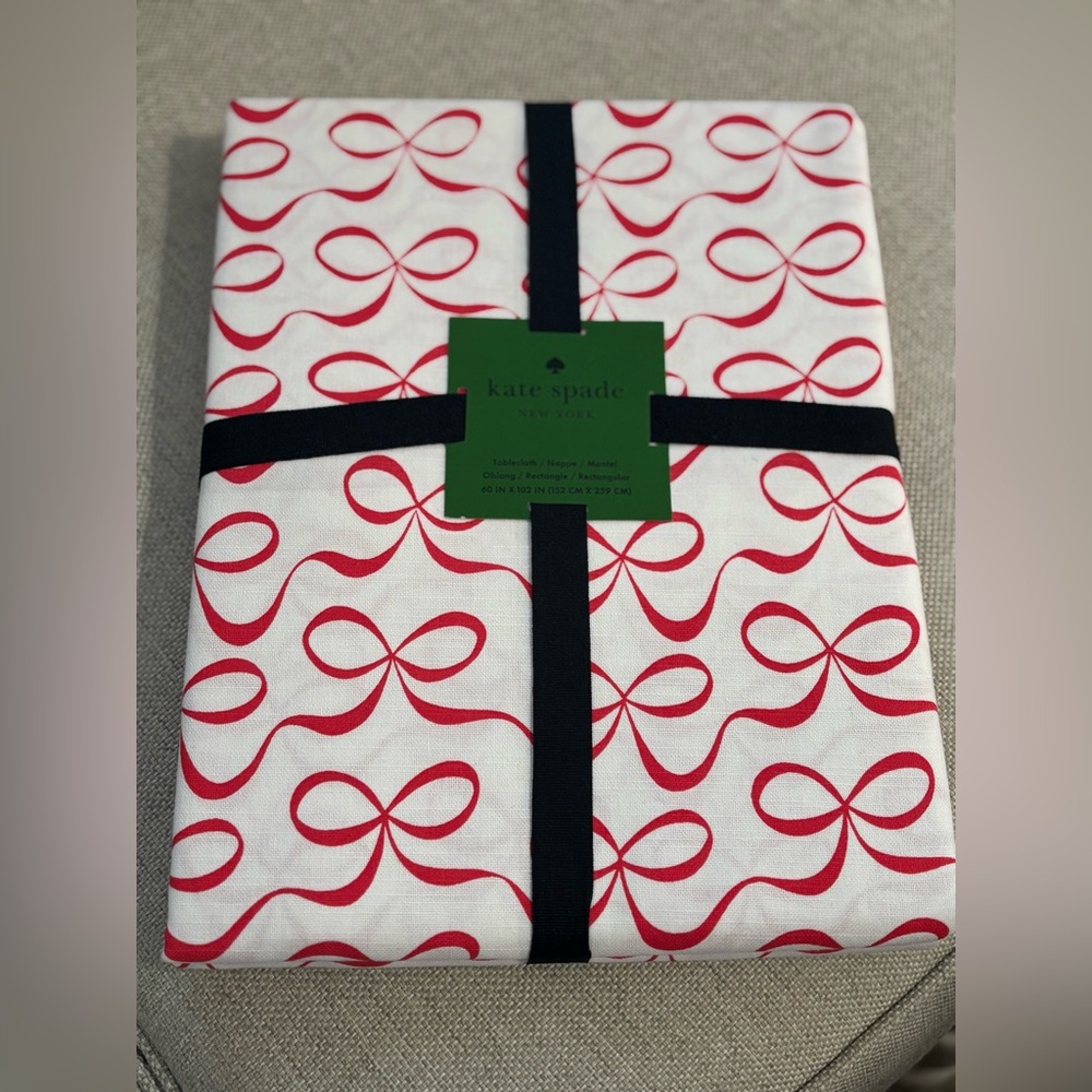 Kate Spade Tablecloth 60" x 102" White with Red Bows Galentines Valentines Day